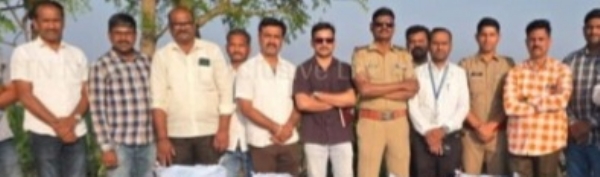 पोलीस कारवाई