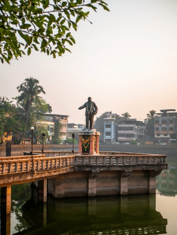 महाड चवदार तळे