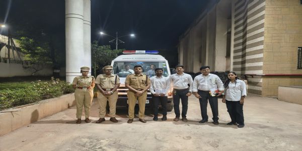 अकोला पोलीस दला मध्ये मोबाईल फॉरेन्सिक व्हॅन कार्यान्वित