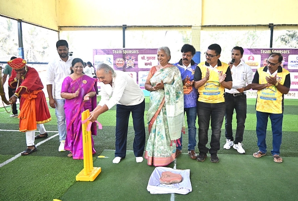 क्षत्रिय मराठा प्रीमिअर लीग स्पर्धेचा प्रारंभ क्षत्रिय मराठा प्रीमिअर लीग स्पर्धेचा प्रारंभ