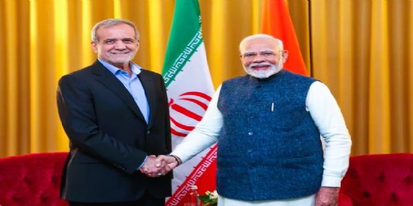 पंतप्रधान मोदींची इराणी राष्ट्राध्यक्षांशी फोनवर चर्चा