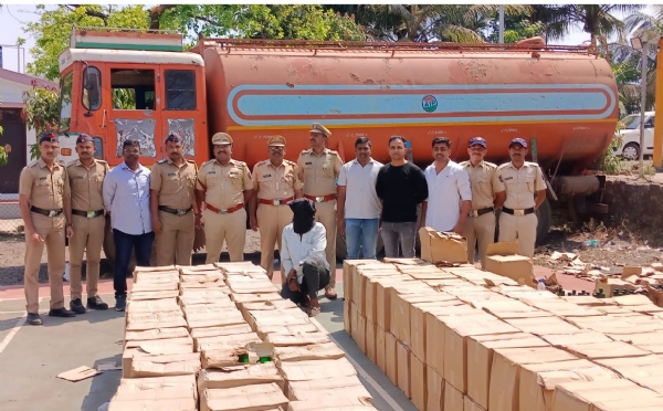 Fake liquor worth 1 crore seized; Neral police crack down on smugglers