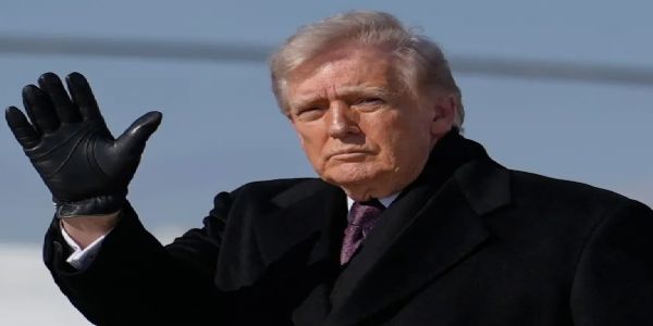 इराणसोबत सकारात्मक चर्चा, ट्रम्प यांच्याकडून लष्करी हल्ल्यांना तात्पुरती स्थगिती