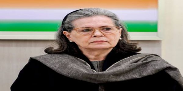सोनिया गांधी रुग्णालयात दाखल; प्रकृती स्थिर