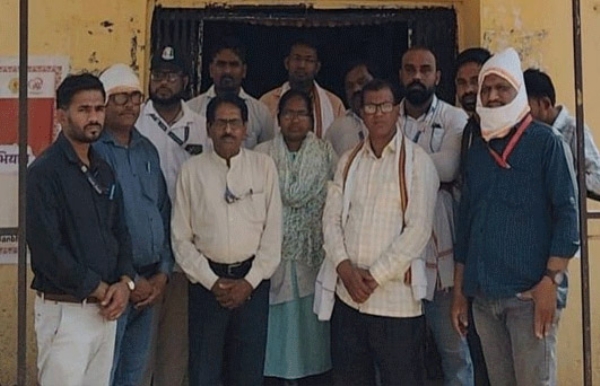 मद्यधुंद इसमांचा अंजनगाव रूग्णालयात धुडगूस