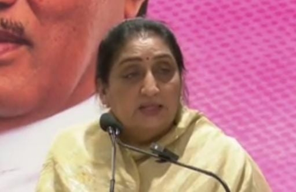 सुनेत्रा पवार