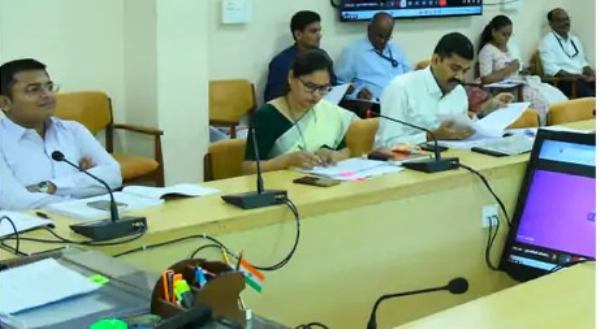 मनोधैर्य योजनेची 81 प्रलंबित प्रकरणे तत्काळ निकाली काढा:विभागीय आयुक्तांचे निर्देश: दक्षता समितीच्या बैठकीत प्रकरणांचा निपटारा करण्याचे आदेश