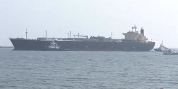 होर्मुज सामुद्रधुनीत अडकलेले भारतीय जहाज ‘जग वसंत’ एलपीजी गॅस घेऊन गुजरातमध्ये दाखल