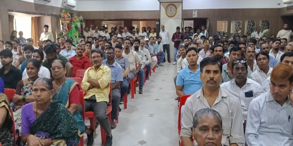 डोंबिवली - पथ विक्रेता कायदा 2014 कायदा लागू करण्याची मेळाव्यात मागणी