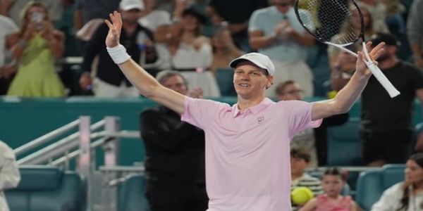 मियामी ओपन २०२६ : यानिक सिनरचा अंतिम फेरीत प्रवेश