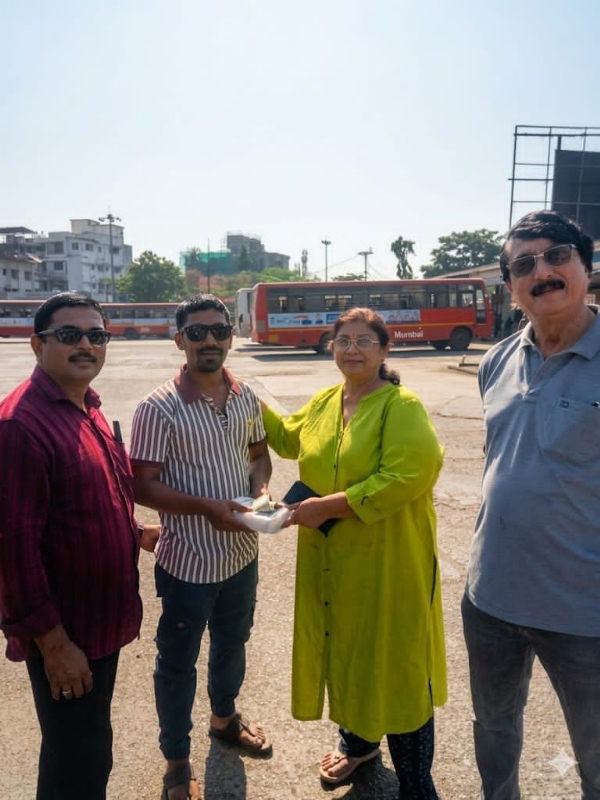 Restore lost faith... - Alibaug jailer returns 38,000 women to Delhi