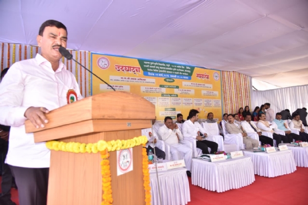 कृषीमंत्री दत्तात्रय भरणे यांच्या हस्ते  विकासकामांचे उद्घाटन करण्यात आले