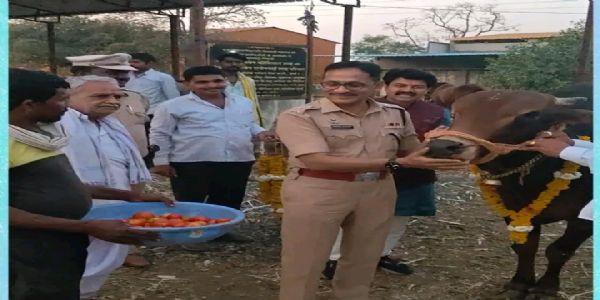 परभणी जिल्हा पोलीस अधीक्षकांची छ. शिवाजी महाराज गोशाळेला सदिच्छा भेट