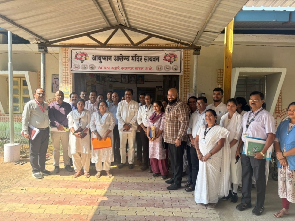 कुपोषण निर्मूलनासाठी आरोग्य यंत्रणेचा आढावा कुपोषण निर्मूलनासाठी आरोग्य यंत्रणेचा आढावा