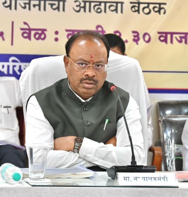 राज्यातील सर्वात मोठा पुस्तक महोत्सव अमरावतीत होणार:ऑक्टोबरमध्ये आयोजन, पालकमंत्री चंद्रशेखर बावनकुळे यांची घोषणा