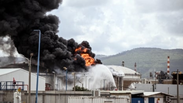 इराण- हिजबुल्लाहचा इस्रायलच्या ऑइल रिफायनरीवर दुहेरी हल्ला