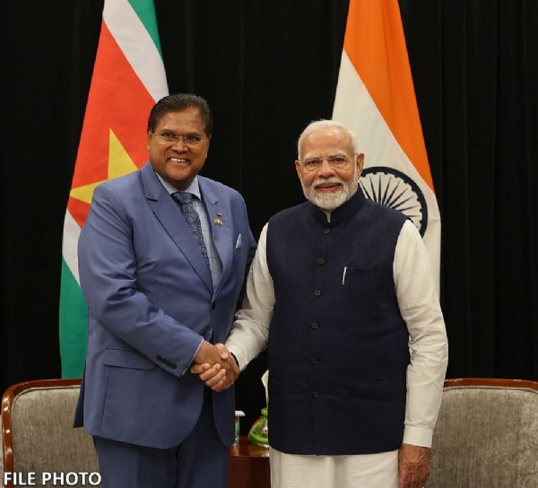 PM expresses condolences passing former President Suriname