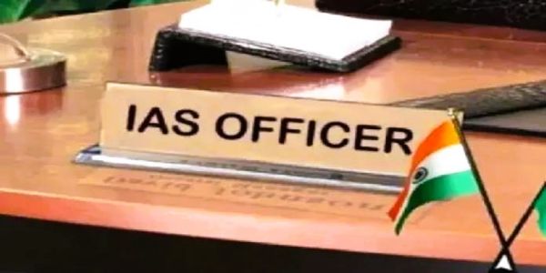 राज्यात 10 वरिष्ठ आयएएस अधिकाऱ्यांच्या बदल्या
