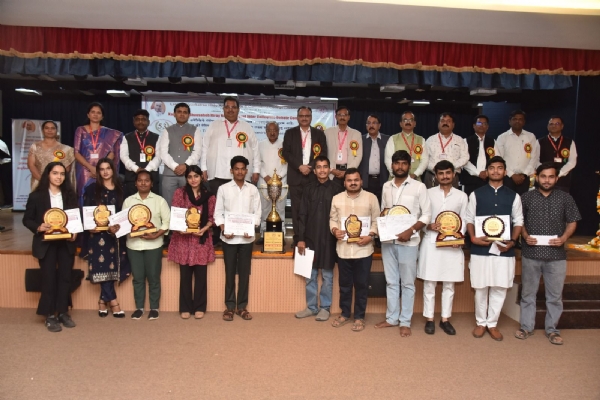 Prize distribution ceremony Prize distribution ceremony