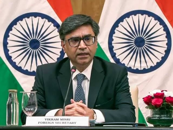 खामेनेई यांच्या निधनावर भारताची श्रद्धांजली; विक्रम मिस्रींची इराण दूतावासाला भेट