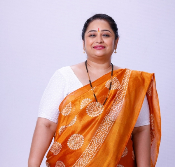 “यंदाचा महिला दिन माझ्यासाठी चौपट आनंद देणारा.” – मेघना एरंडे जोशी