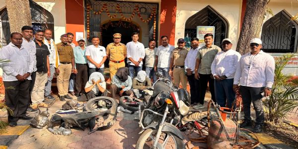 पोलिसांकडून दुचाकी चोरी करून स्क्रॅप करणाऱ्या टोळीचा पर्दाफाश