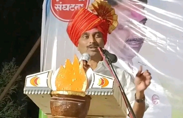 शेतकऱ्यांसाठी न्यायालयीन व रस्त्यावरील लढा सुरूच ठेवणार – ॲड. अजित काळे शेतकऱ्यांसाठी न्यायालयीन व रस्त्यावरील लढा सुरूच ठेवणार – ॲड. अजित काळे