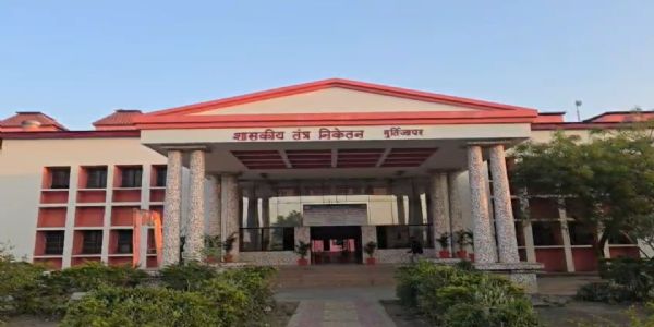 अकोला - तंत्र निकेतन महाविद्यालयात विद्यार्थ्यांमध्ये हाणामारी!