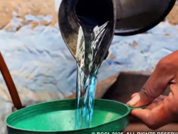 आता केरोसीन पुरवठ्यातही कपात ग्राहकांना मिळणार एक लिटर एेवजी ३६५ मिली लिटर