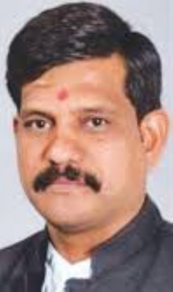 पीडितेला ५० लाखांची मदत करून खटला जलदगती न्यायालयात चालवा युवक काँग्रेस