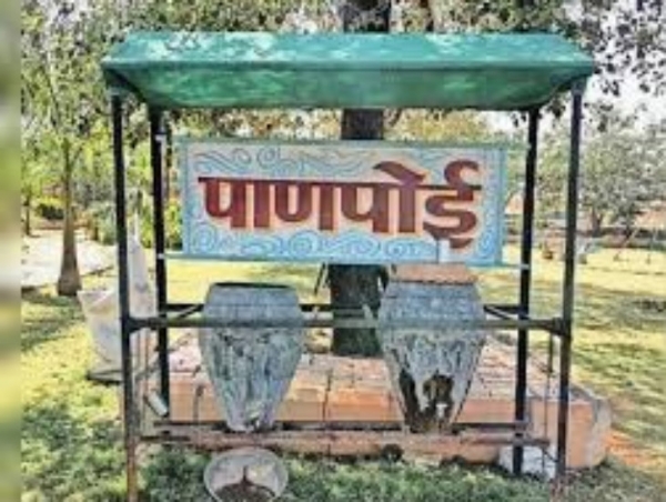 धर्मदाय पाणपोईंची संख्या घटली; रांजण विक्रीवर परिणाम, माठांच्या खरेदीला जोर