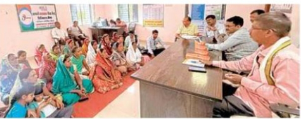 आमझरीत ‘मधाचे गाव’ योजनेसाठी ग्रामसभा