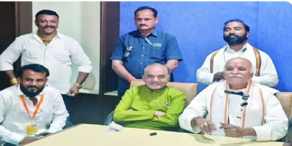 देशात लोकसंख्या नियंत्रण कायदा करावा - डॉ प्रविण तोगडिया