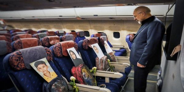 अमेरिका-इराण शांतता चर्चा: गालिबाफ यांनी अनोख्या श्रद्धांजलीने अमेरिकेला अप्रत्यक्ष इशारा