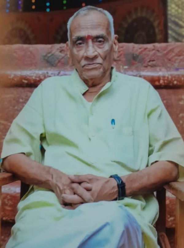 रवींद्र भाटे रवींद्र भाटे