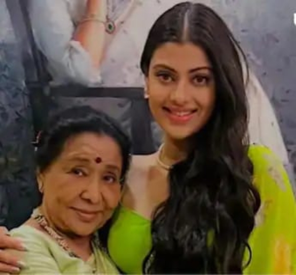 आशा भोसले नात जनाई