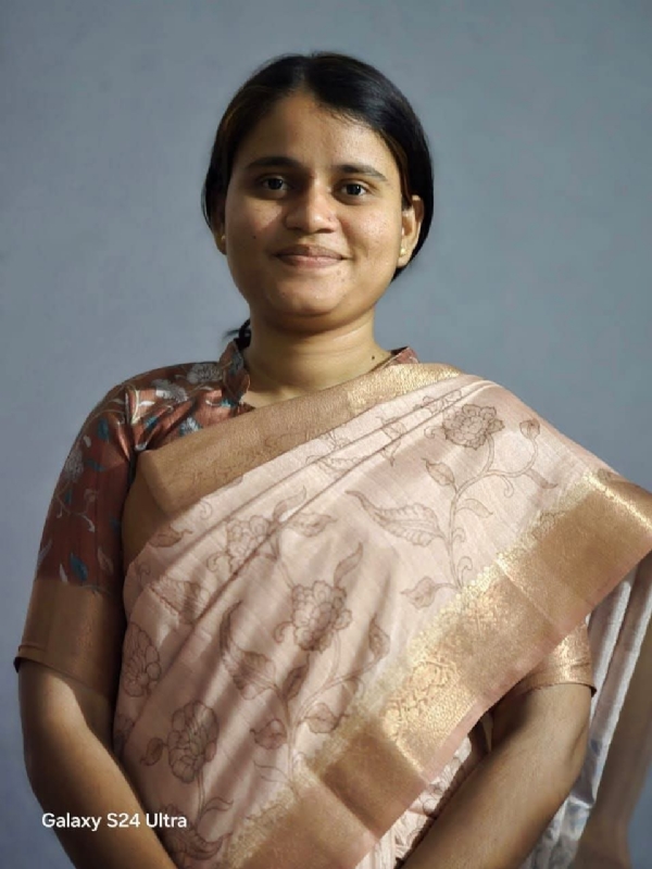 स्पर्धा परीक्षेत यश