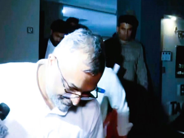 आय-पॅकचे सह-संस्थापक आणि संचालक विनेश चंदेल आय-पॅकचे सह-संस्थापक आणि संचालक विनेश चंदेल