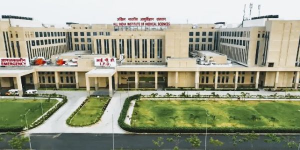 नागपूर एम्सने प्रस्थापित केले आरोग्य, शिक्षणात नवे मानदंड