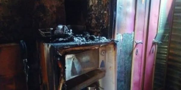 लातूर - गुळखेडावाडी येथे आगीत घर जळून खाक; शासनाकडून सहकार्याची अपेक्षा