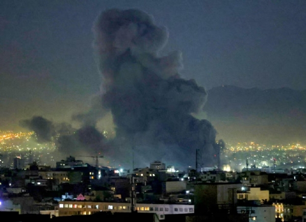 लेबनॉन-इस्रायल तणाव शिगेला; हिजबुल्लाहचे 24 तासांत इस्रायलवर 39 हल्ल्यांचे दावे