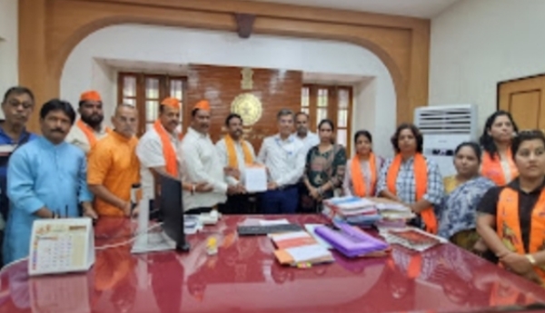 विश्व हिंदू परिषद आणि बजरंग दलाच्या वतीने निवेदन