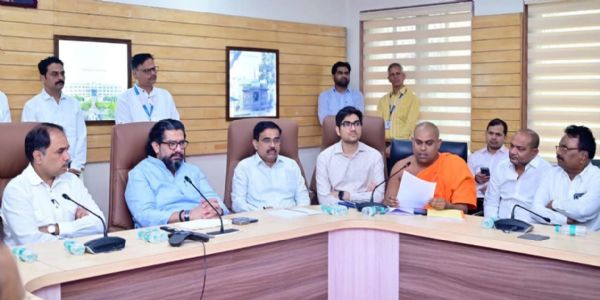 लातूरमध्ये ७५ फूट ‘स्टॅच्यू ऑफ नॉलेज’ प्रकल्पाला गती