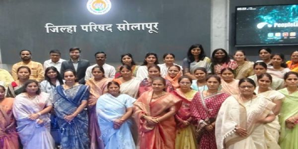 सोलापूर : सीइओ कुशाल जैन पहिल्याच भेटीत झेडपी सदस्यांना वाटले आपलेसे ; जिंकली सर्वांची मने !