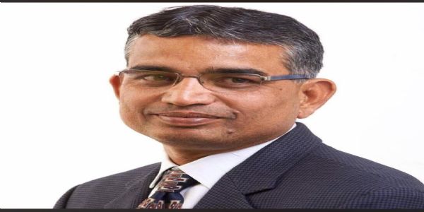 खराताच्या ट्रस्टचे उपाध्यक्ष शेळके यांचे पत्नीसह अपघाती निधन