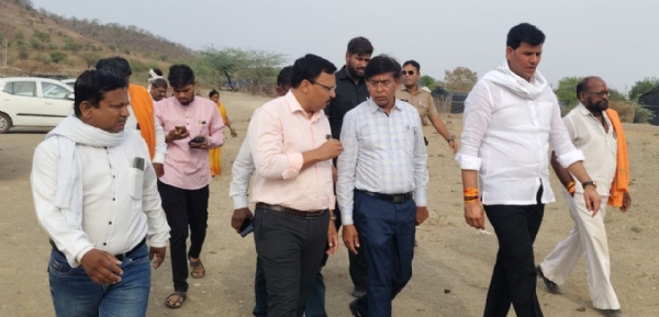 बडनेरा येथे वैद्यकीय महाविद्यालय, बोधिभूमी संकुल व ५१ फूट बुद्धमूर्तीच्या कामाची पाहणी; प्रकल्प प्रगतीपथावर