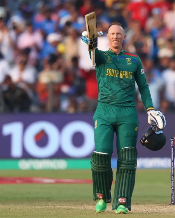 रॅसी व्हॅन डर डुसेन