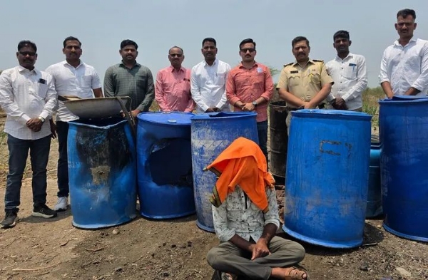 पोलीस कारवाई