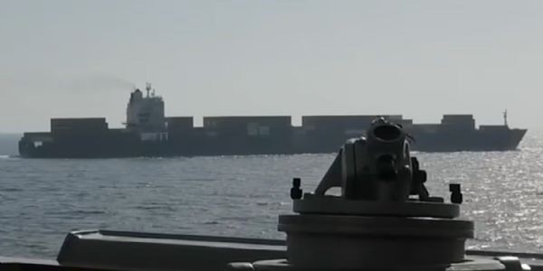 अमेरिकेने इराणी मालवाहू जहाज ‘तोस्का’जप्त केल्याचा इराणचा दावा