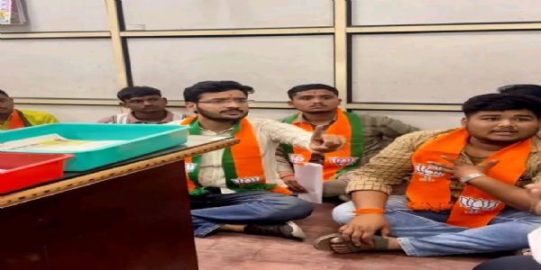 परभणी - भाजयुमोचा महावितरण कार्यालयात ठिय्या